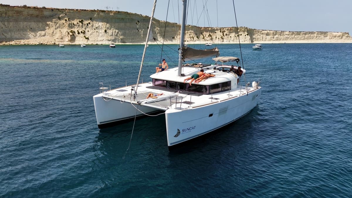 Catamaran Lagoon 400 S2 - Laura S