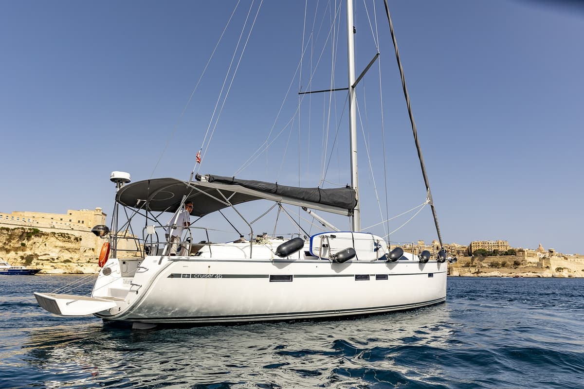 Experience Malta’s Coastline and Comino in Complete Privacy